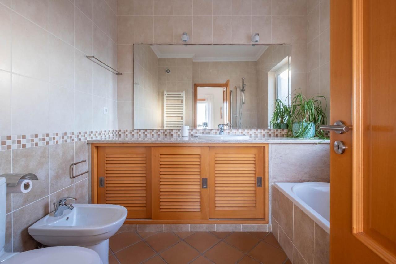 Stunning Sea View Apartment Praia D'El Rey Praia del Rei Zewnętrze zdjęcie